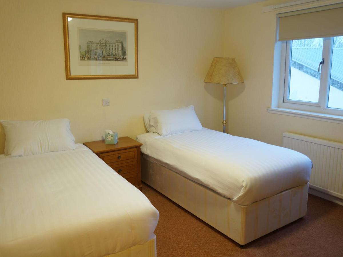 The Corner House Hotel Annan Habitación foto